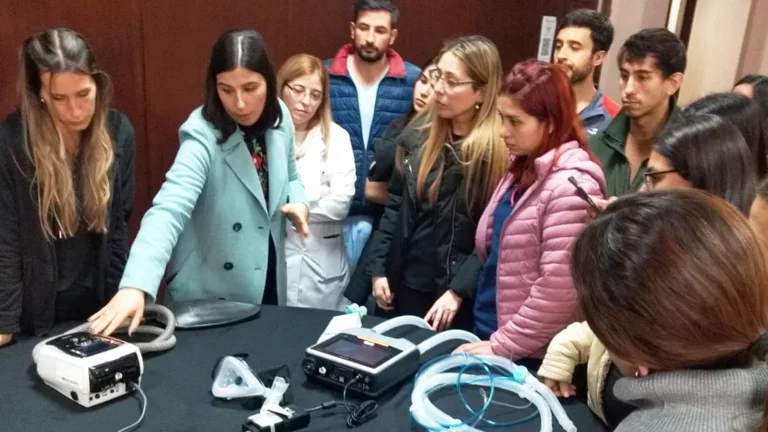 Taller de Ventilación No Invasiva en la provincia de Tucuman, dictado por especialistas en ventilación